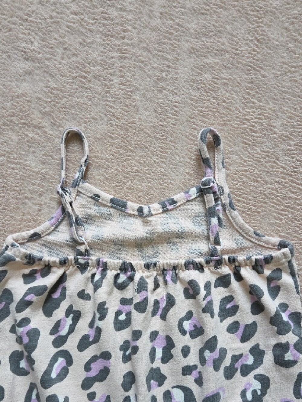 Grayson Mini Sleeveless Leopard Print Jumpsuit Romper with Lavender Accents 3T - Picture 7 of 12